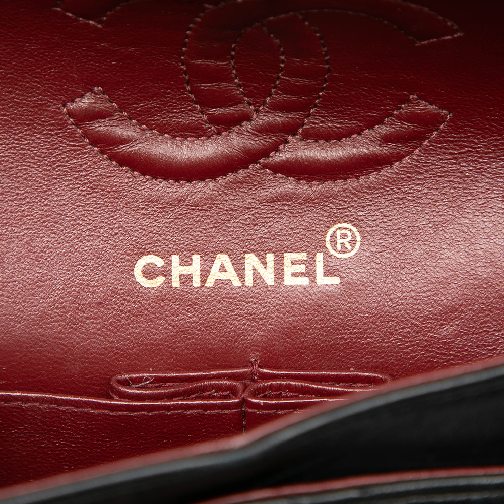 Pre-Loved Chanel Small Classic Lambskin Double Flap - Picture 5 of 7